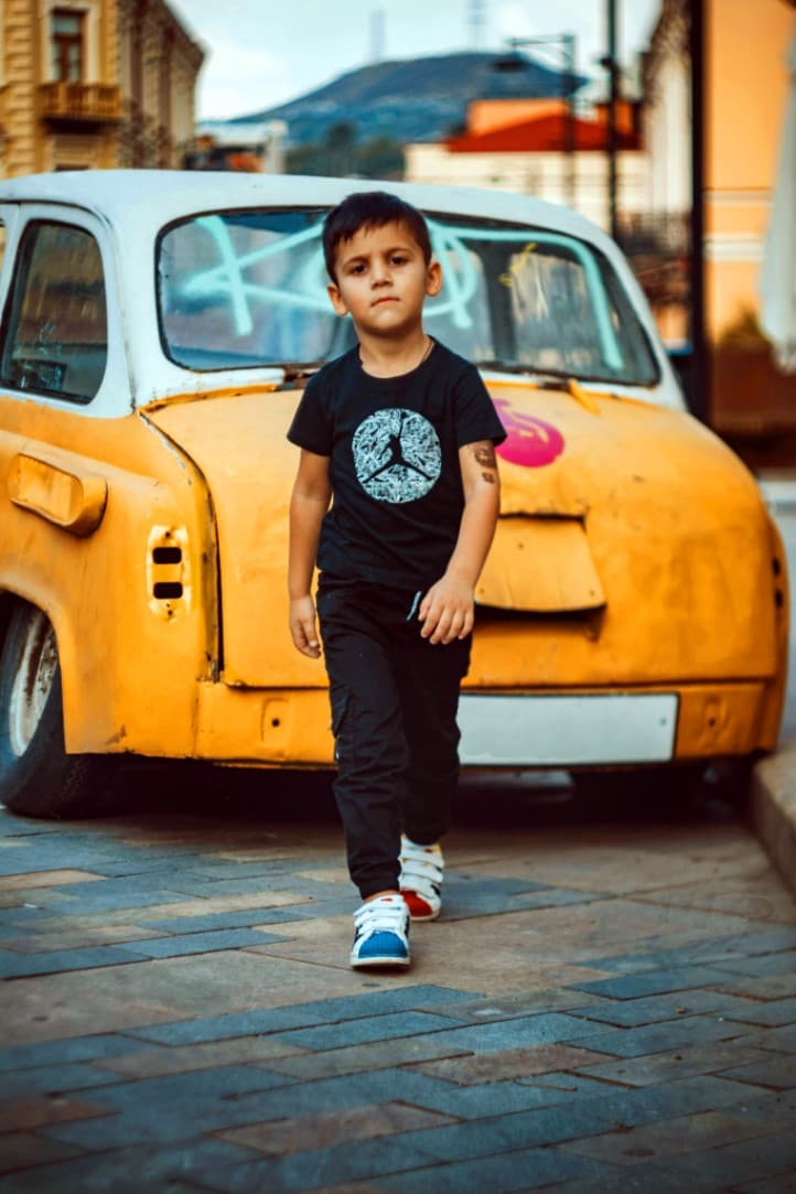 Colorful, comfortable, and durable garments for children, ideal for every occasion and daily adventure with guaranteed style and quality.